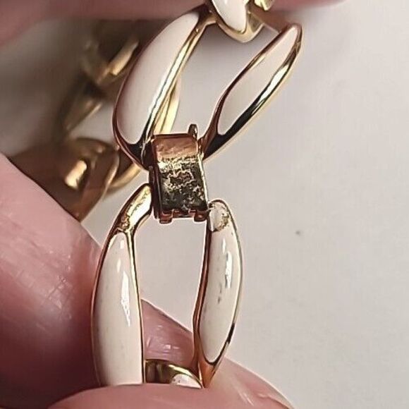 Vintage Ivory & Goldtone Necklace & Matching Heart Earring Set Classy valentines - Picture 8 of 8